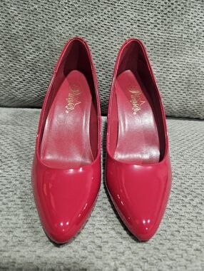 Pleaser Heels Red Patent Leather, Size 7
